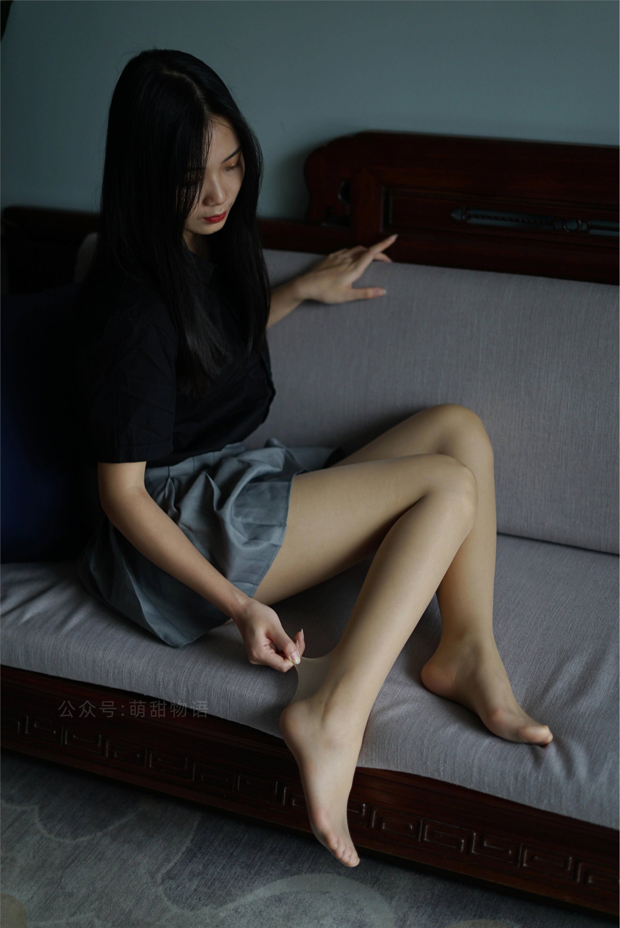 萌甜物语 XM121《短裙黑衬衣-小苏》